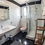 Mojeljeto Guest house