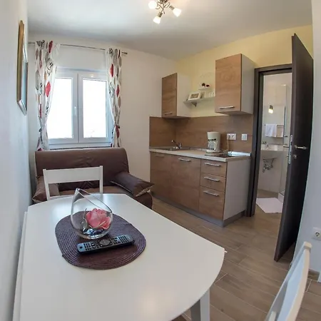 Mojeljeto Pensionat 4*