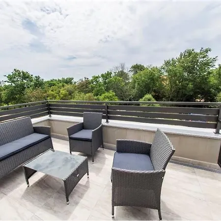 Mojeljeto 게스트하우스