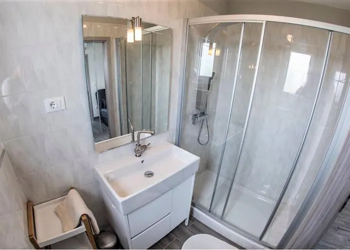 Mojeljeto 4* 파자나